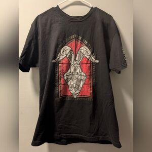 RARE Bugs Bunny AKA Looney Tunes Graphic Tee L Black Short Sleeve Stained Glass